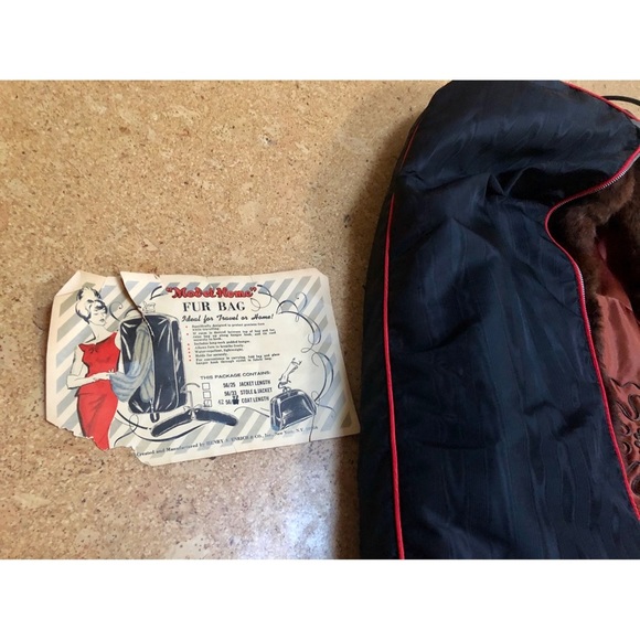 Stunning 1940’s Mink Cape - Picture 9 of 16